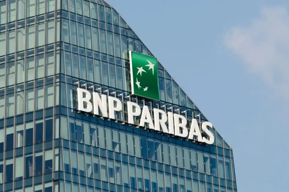 BNP Paribas is hiring Associate Accounts